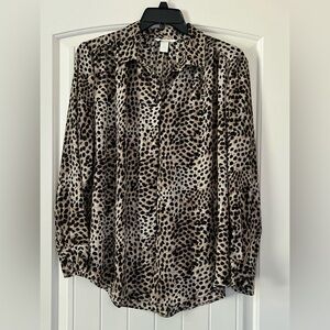 Women’s Size Large Leopard Print‎ Shear Button Down Shirt Top Puff Sleeve H&M